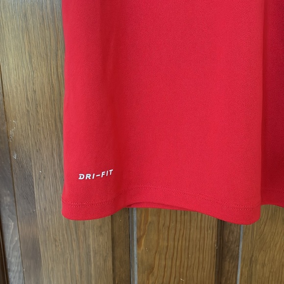 Nike Youth Red Golf Polo - Size YM - Picture 3 of 6